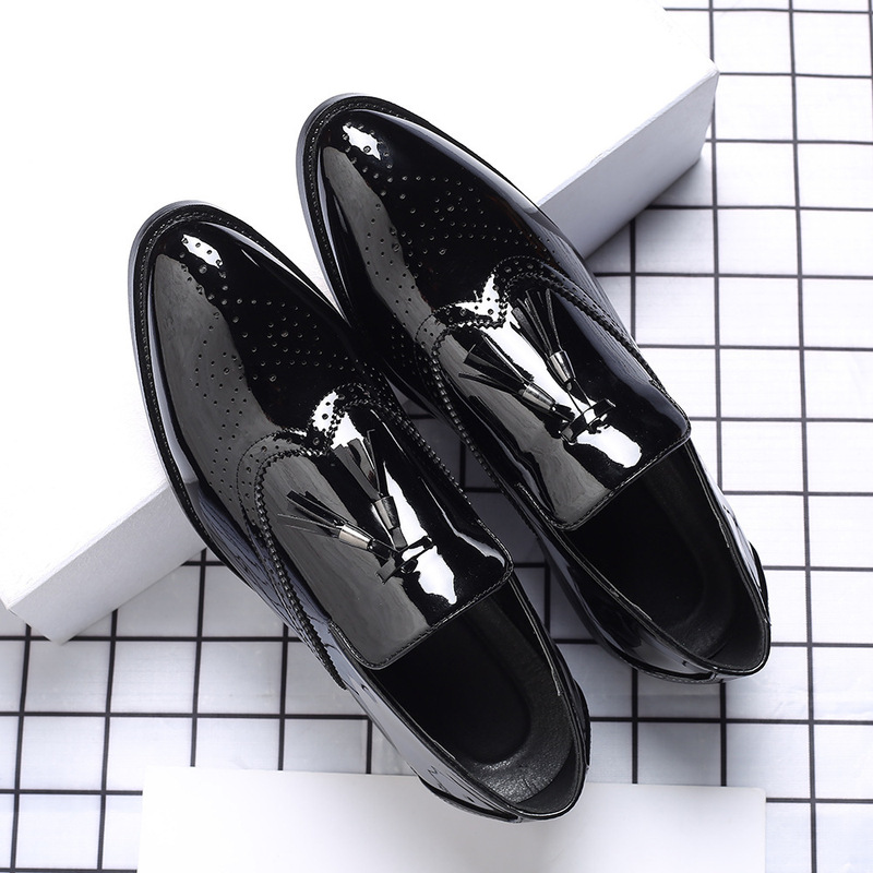 Men's Glossy Business Leather Shoes, Brogue Men's Tassel Fashion Trend, Large Size Slip-On Men's Shoes Men's Glossy Business Leather Shoes, Brogue Men's Tassel Fashion Trend, Large Size Slip-On Men's Shoes