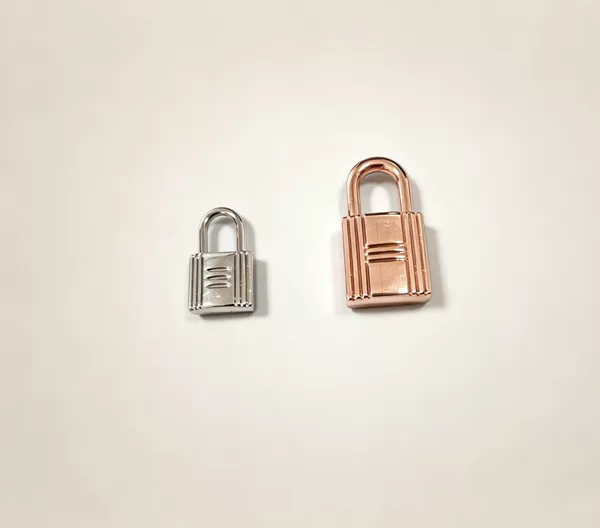 Small Lock Pendant, Large and Small Sizes, DIY Jewelry Accessories, Electroplated, for Bags and Clothing, Niche Accessories