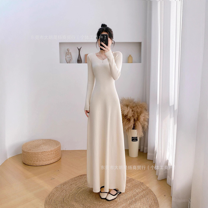 Autumn and Winter Tall Plus-Length V Neck Knitted Dress Floor-Length Skirt Slimming Look Waist Slimming Look Long Sleeves and Floor-Length