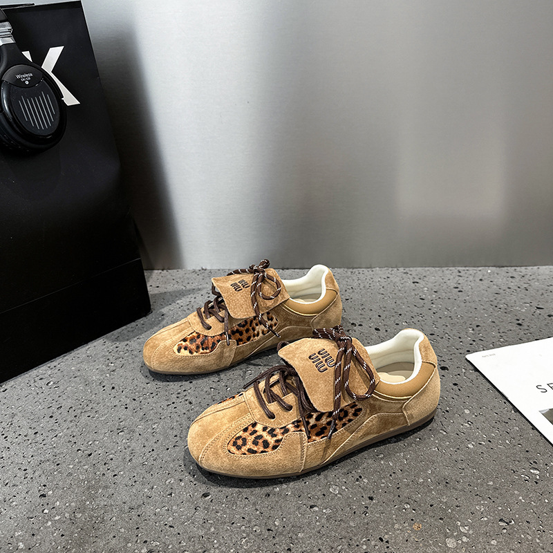 Leopard Print German Training Shoes for Women 2025 New Retro Versatile Fashion Casual Sports Sneakers Forrest Gump Shoes Retro Trend