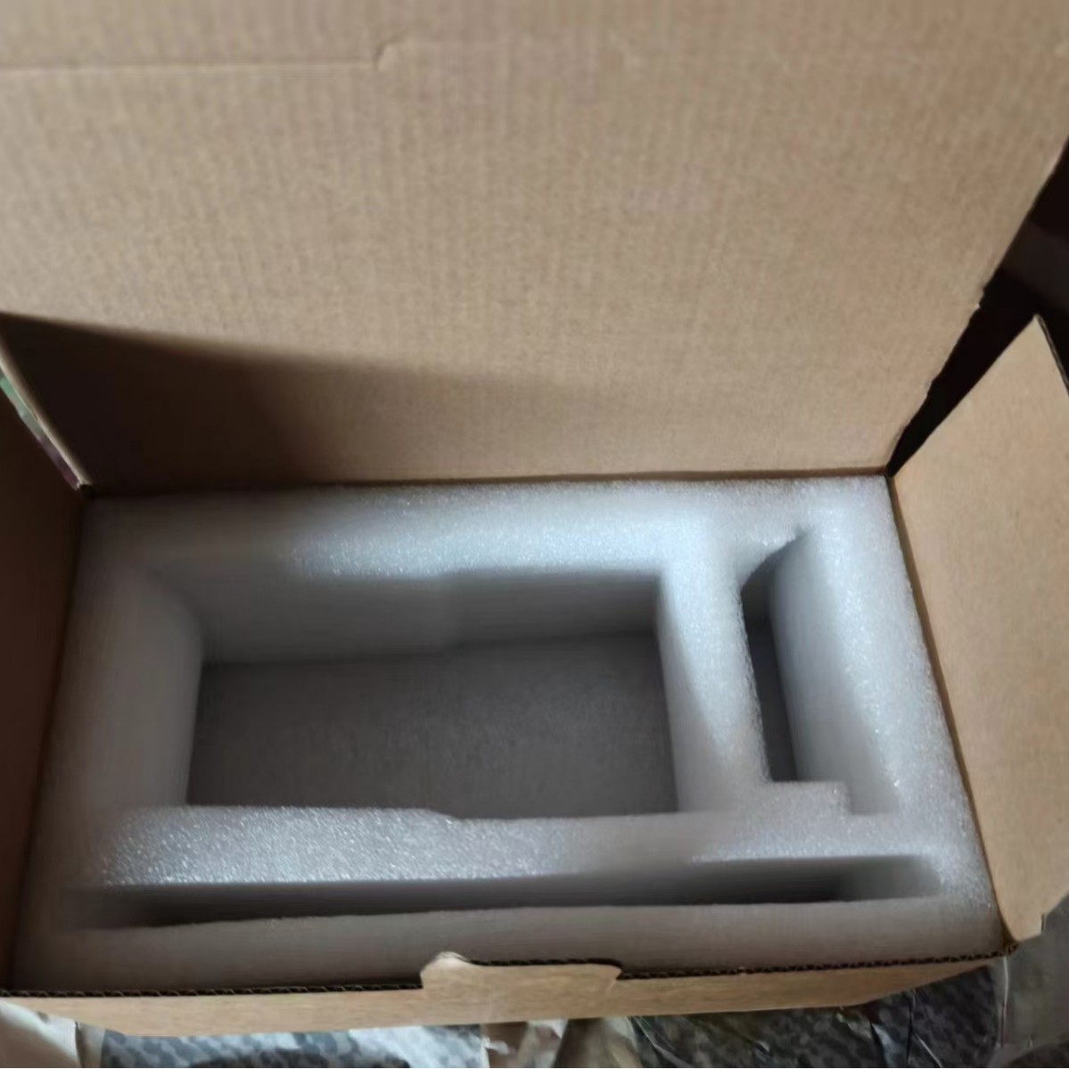 Taza de bebida fría de té con leche al por mayor de fábrica Taza de paja de vidrio creativo Taza de agua de patrón vertical simple ins Taza de café de alto valor