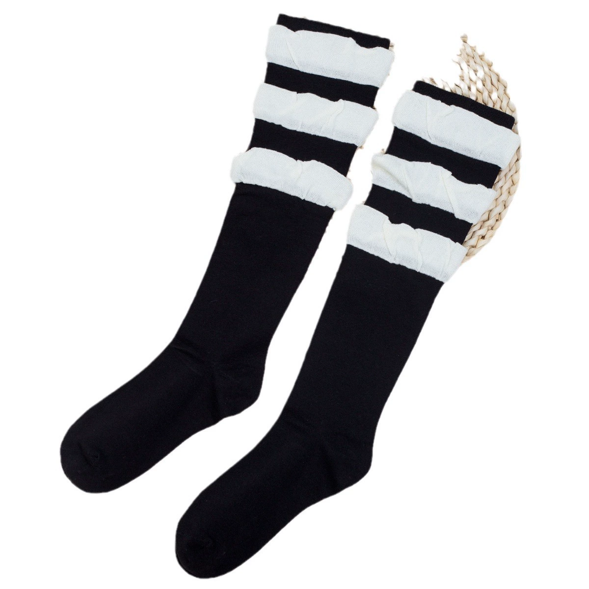 Длинные носки, черно-белая полоска ретро горячая девушка Харужику, японские вязаные гольфы, осень, тепло носков колледжный ветер и гетры