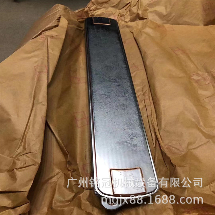 日立ZX200-6 ZX210-6 ZX240-6 6BG1发动机机油散热器 挖掘机配件