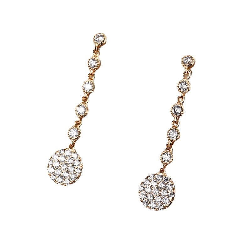 Pendientes Largos Redondos de Aleación con Microincrustaciones de Diamantes de Xuping para Mujer, Pendientes de Lujo Discreto con un Toque de Alta Gama.