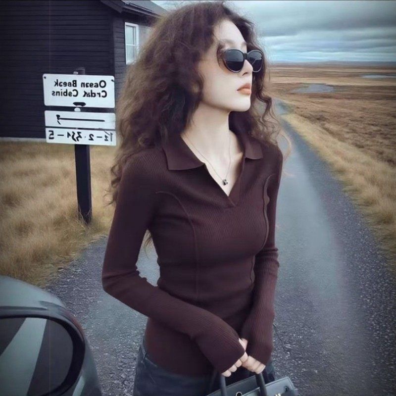 Solid color long-sleeve