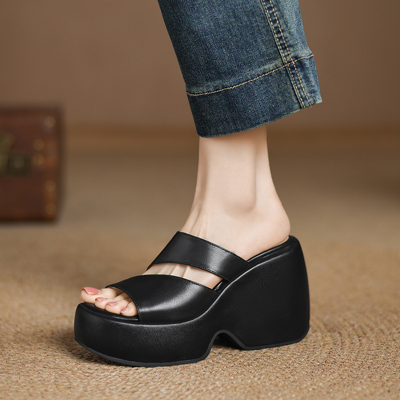 Dép sandal nữ đế xuồng một dây phong cách châu Âu, gót cao 7 cm — đen