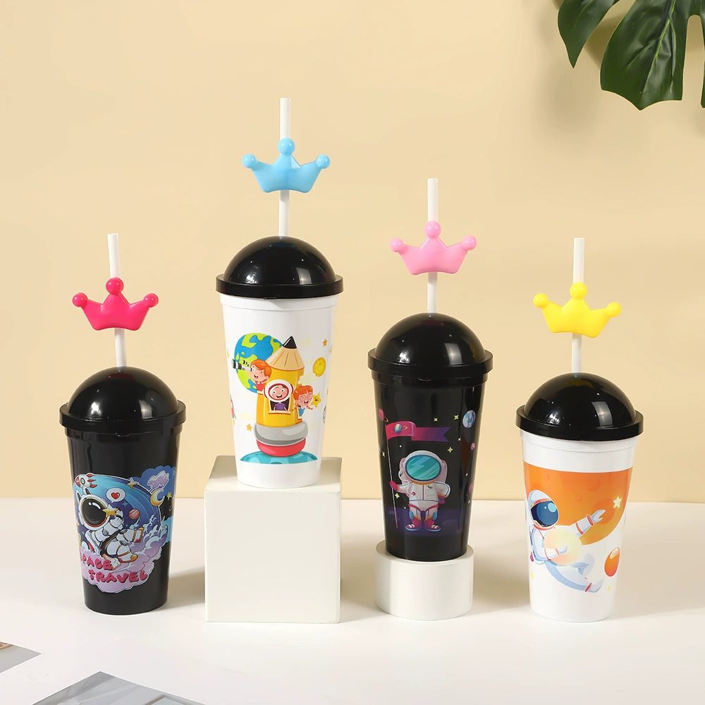 Популярный пластиковый стакан для международных продаж, креативная детская кружка для воды, стакан с трубочкой, милый стакан для сока с крышкой, стакан из полипропилена, стакан с трубочкой