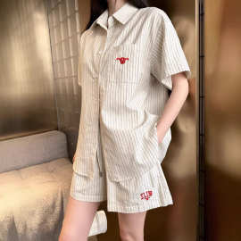 南油女装26夏季CE凯旋门刺绣气质条纹时尚短裤套装休闲运动两件套