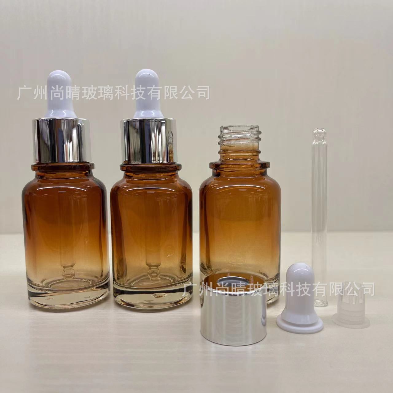 Fábrica en stock al por mayor cilíndrica de fondo grueso botella de aceite esencial botella cosmética 30ml cuentagotas transparente portátil de viaje sub-botella