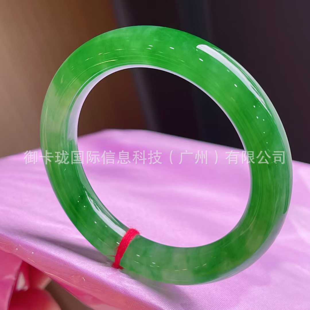 天然翡翠A货 Jade 老坑冰满色美人镯 节庆礼品 纪念日珠宝首饰