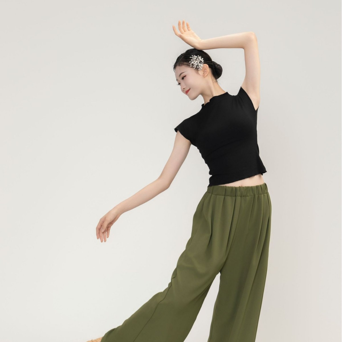 Modern Dance Tops, Classical Dance Practice Clothes, Summer Chinese Dance Clothes, Women's New Stand-up Collar Fashion Dance Clothes