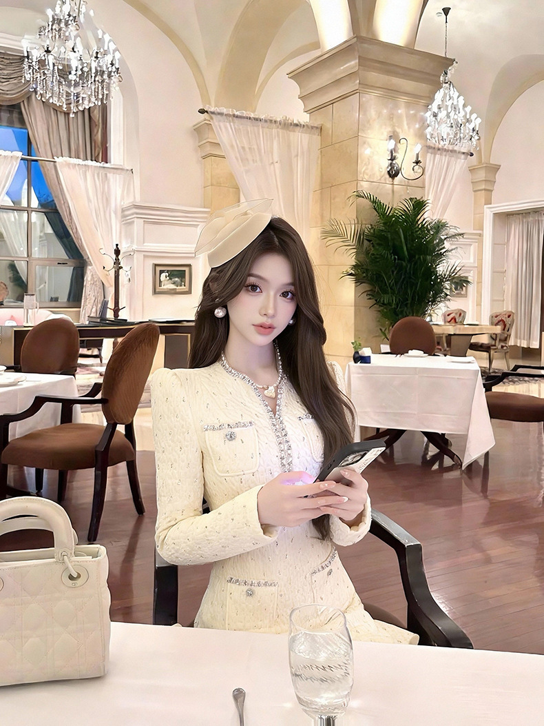 Đầm đuôi cá ôm body nữ đính kim cương phong cách thiên kim — màu mơ chi tiết 1