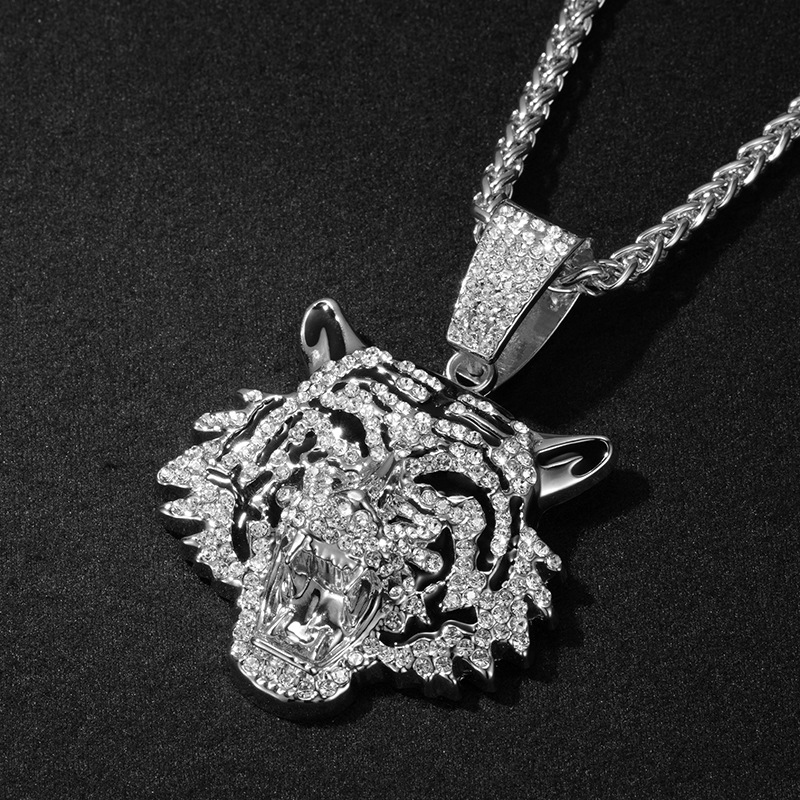 New European And American Alloy Diamond Studded Domineering Tiger Head Pendant Necklace, Hip-hop Trend Men's Accessories_voghion.com