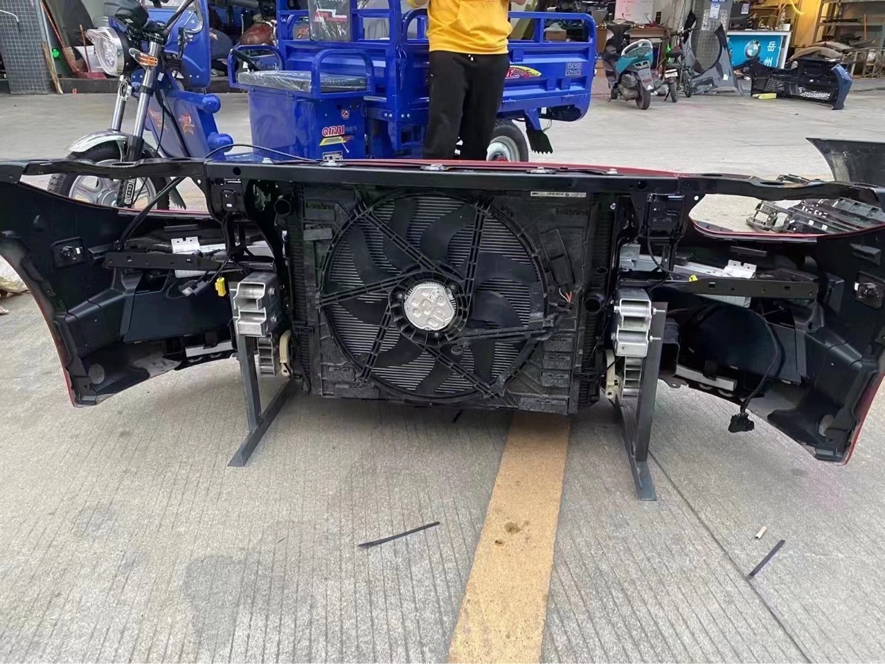 Suitable for Bmw Z4 Front Bumper, G29 Front Face, Headlight, Hood, Rear Bumper, Fender, Disassembled Car Parts and Accessories