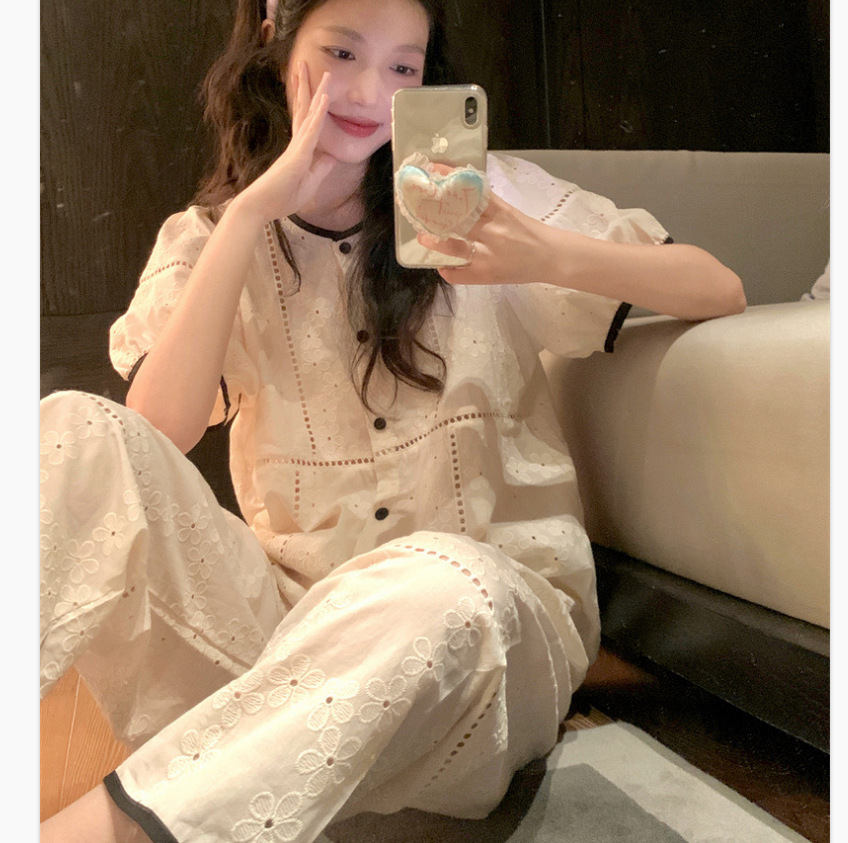 2026 프렌치 스타일 레이스 자수 반팔 긴바지 홈웨어 잠옷 세트 가슴 패드 포함