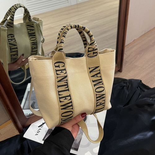 Thailand's internet celebrity GentleWoman canvas letter handbag, new fashionable versatile shoulder and crossbody bag