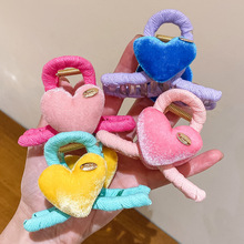 �n���ǹ�ɫ���Ĳ�ˇץ�A������Ů�lץins���X�����~�A�ٴ�l�AŮ