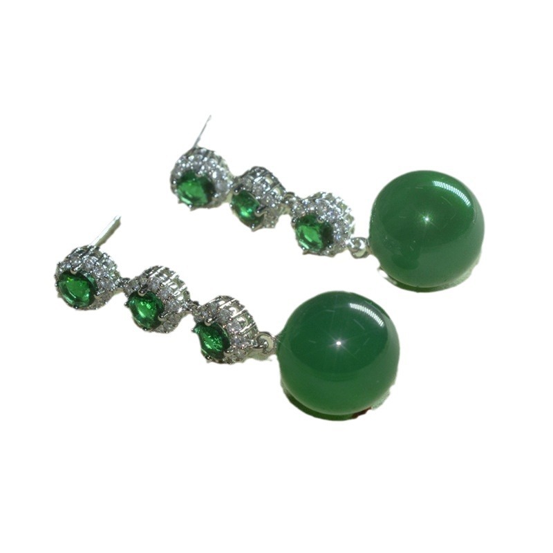 (2개) 하이 퀄리티 라운드 천연 녹색 CHALCEDONY 귀걸이 조커 클래식 녹색 CHALCEDONY 귀걸이 공장 도매 패션 새로운
