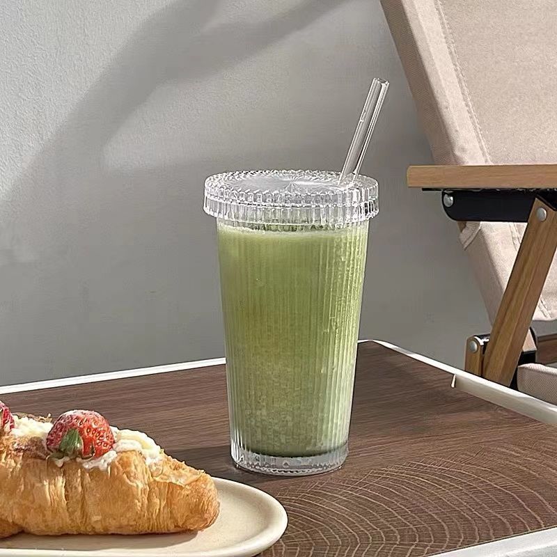 Strip vertical simple con tapa de paja taza de agua de alto valor de aire taza de café de leche taza de bebida taza de café helado