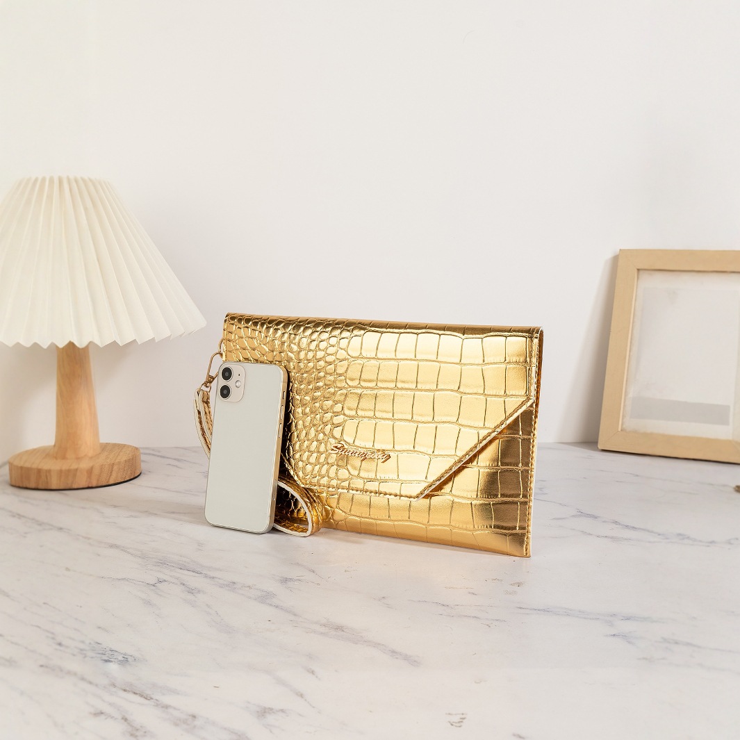 2024 New Stylish Gold Women's Envelope Handbag Tote Bag Wallet Evening Bag In Stock Factory Direct Shipping