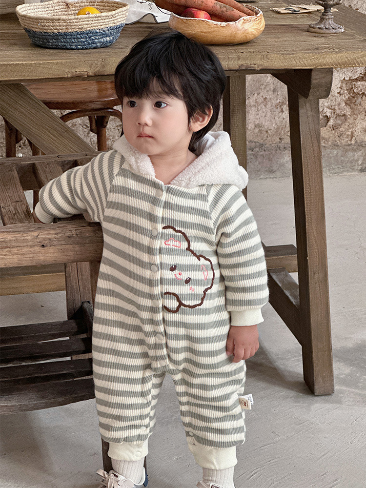 Ropa de bebé otoño e invierno oso a rayas mono clip de bebé escalada de algodón ropa de invierno super lindo y grueso cálido mameluco