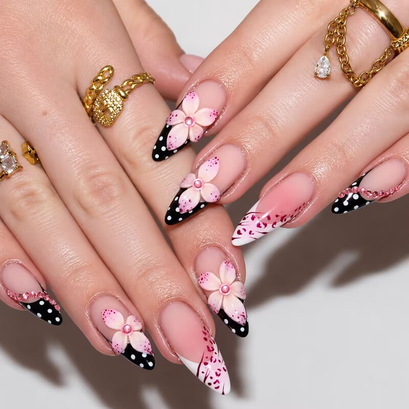 24-piece almond-shaped high-end wearable nails, Y2K sweet and cool black polka dot lace French manicure nail pieces, cross-border wholesale 24-piece almond-shaped high-end wearable nails, Y2K sweet and cool black polka dot lace French manicure nail pieces, cross-border wholesale