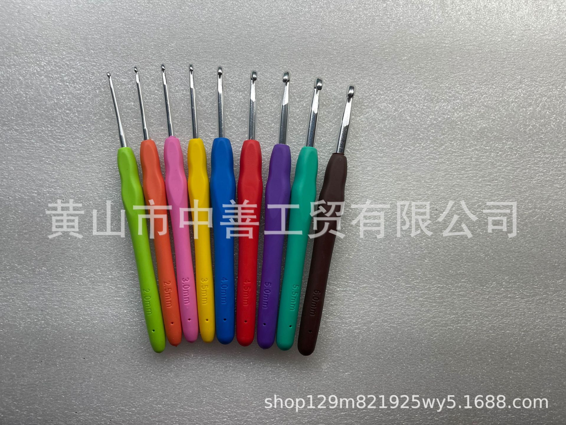 Traje de combinación de 9 piezas de crochet de mango suave crochet de plata (paquete OPP)