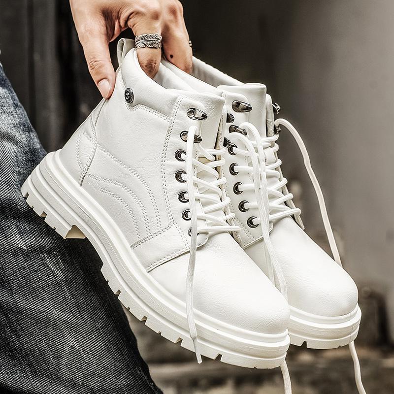 2024 otoño y invierno nuevos zapatos de moda para hombres botas de alto perfil blanco Martin zapatos de tendencia coreanos zapatos de tendencia generales transfronterizos