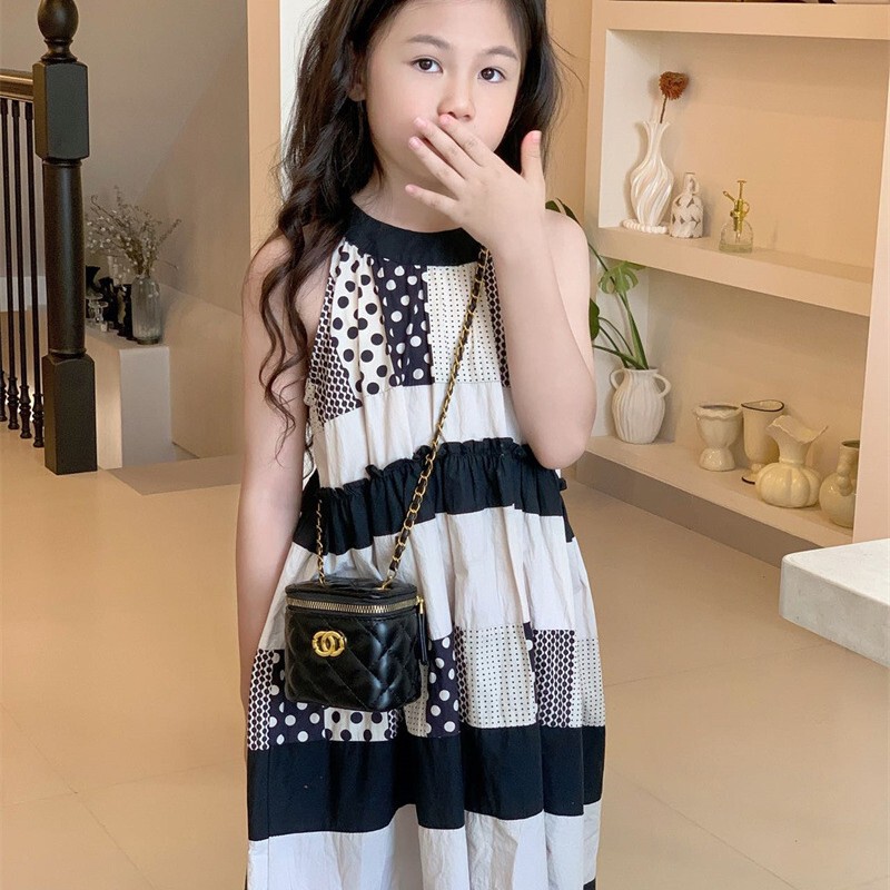 ins新款秋冬季新款儿童小香风金球迷你链条斜跨小挎盒子包包女|undefined