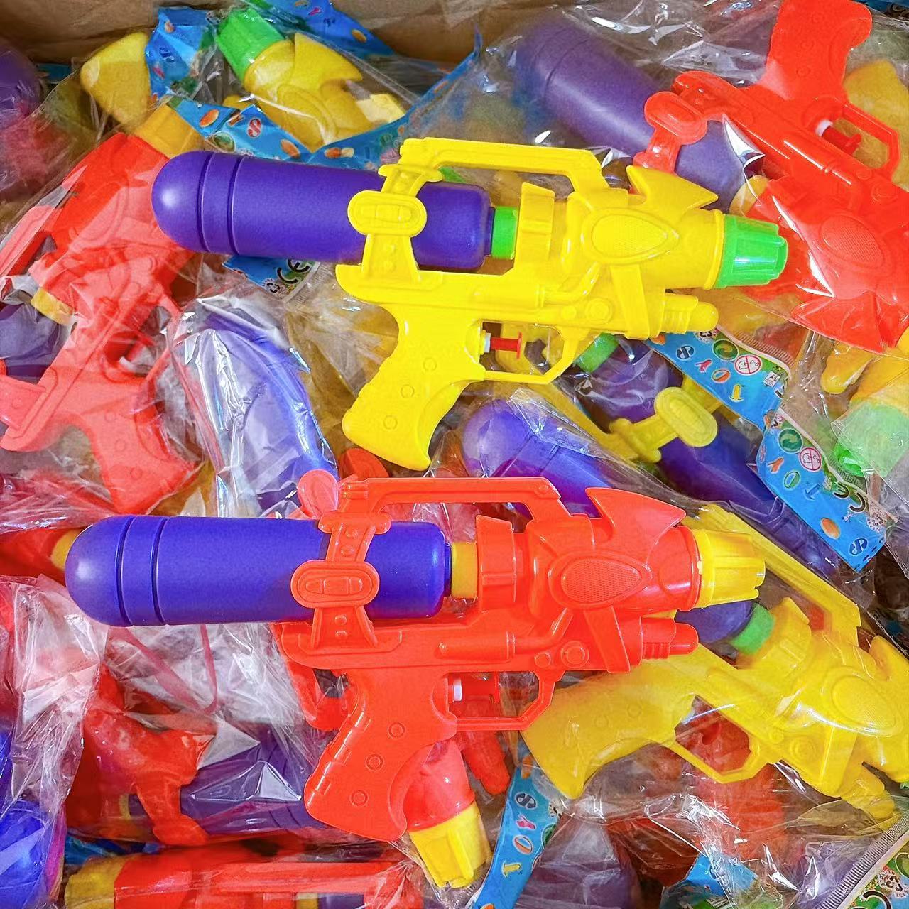 Juguetes infantiles pistolas de agua de color de verano juguetes de agua al aire libre juguetes interactivos para niños y niñas