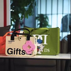フェルトハンドバッグさまざまな仕様フェルトハンドバッグ肥厚フェルトトートバッグ企業ギフトコンパニオンギフトバッグ