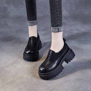 To the United States 2025 Spring New Genuine Leather Thick Bottom Round Toe Loafers Women's Platform Bottom Black Retro Lazy Shoes