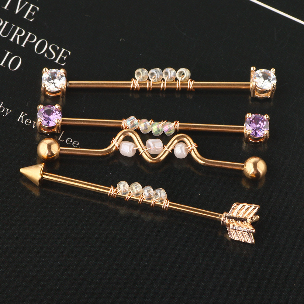 16G labret stud size and finish detail