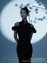 ¿Ӱ}bHՔzӰ߶ԺɫYЇL~β