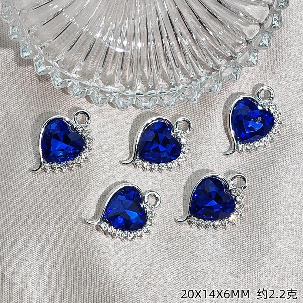 Exquisitos accesorios de joyería colgante de diamante de alta protección ultravioleta al por mayor collar DIY artesanal colgante de materiales de ropa de pulsera