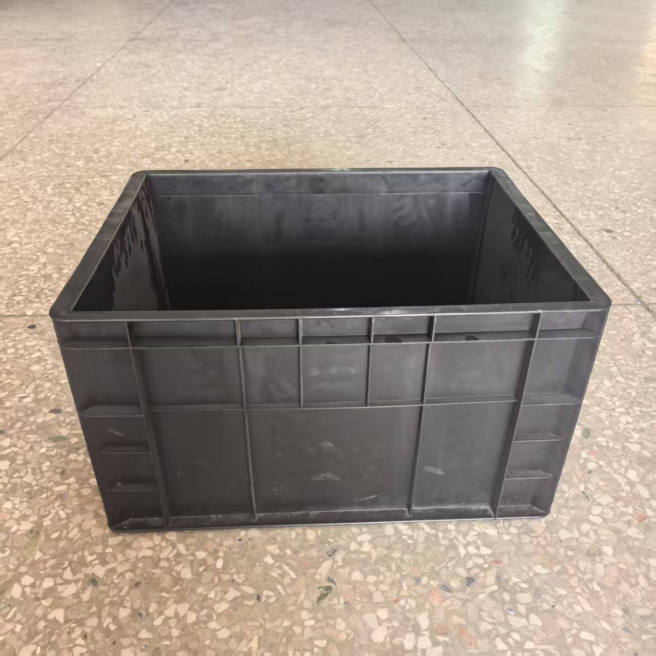 琪睿厂家供应防静电周转箱电子车间周转胶框仓库物料箱防静电箱