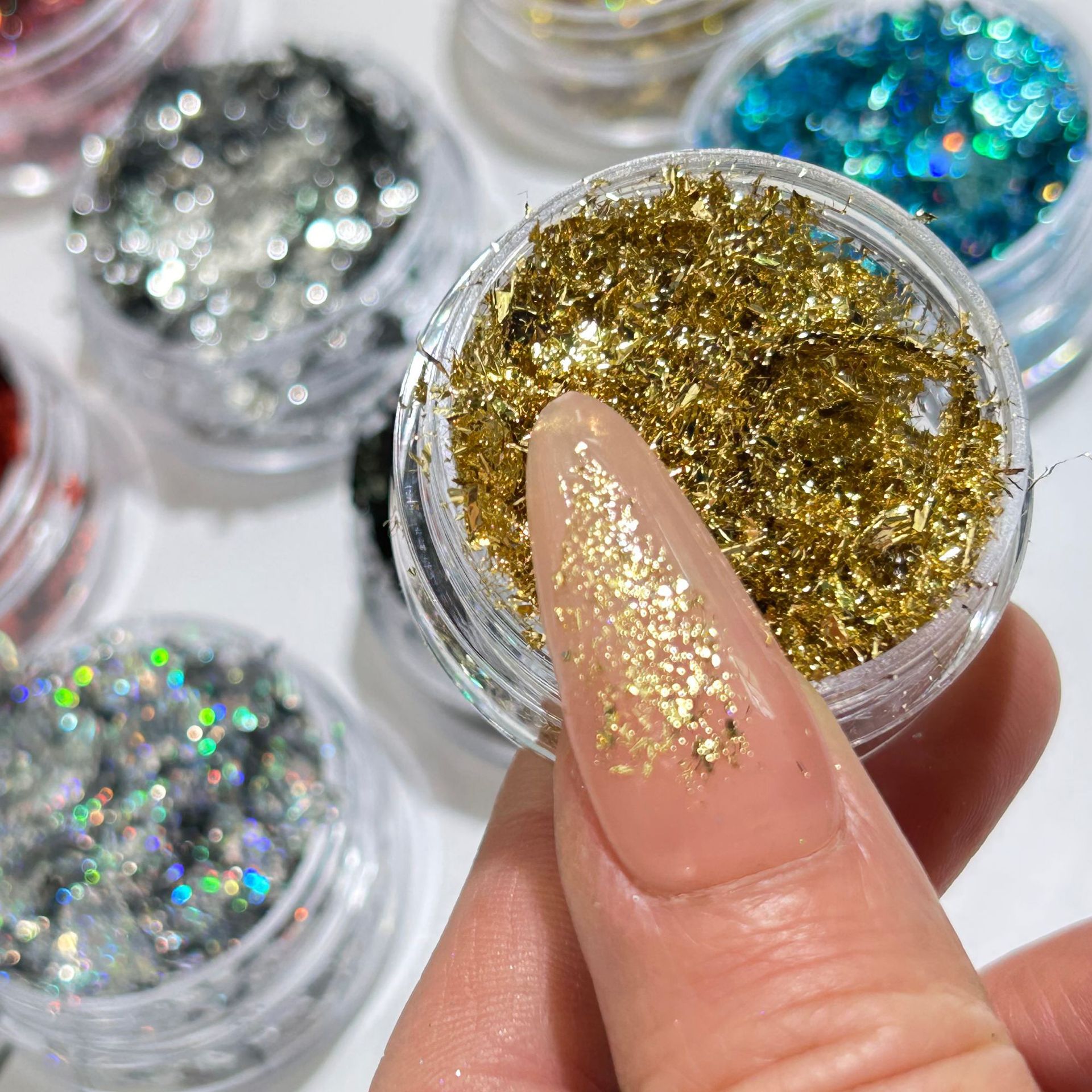Gold Foil Nail Art Jewelry Gold Foil Fragments Internet Popular Nail Polish Glue Decorative Sticker Sequin E-commerce Cross-border