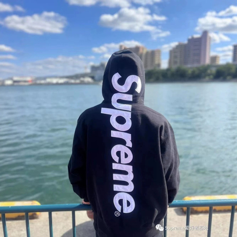 In-Stock Sup 22Fw Satin Appliqué Hooded Sweatshirt American Style
