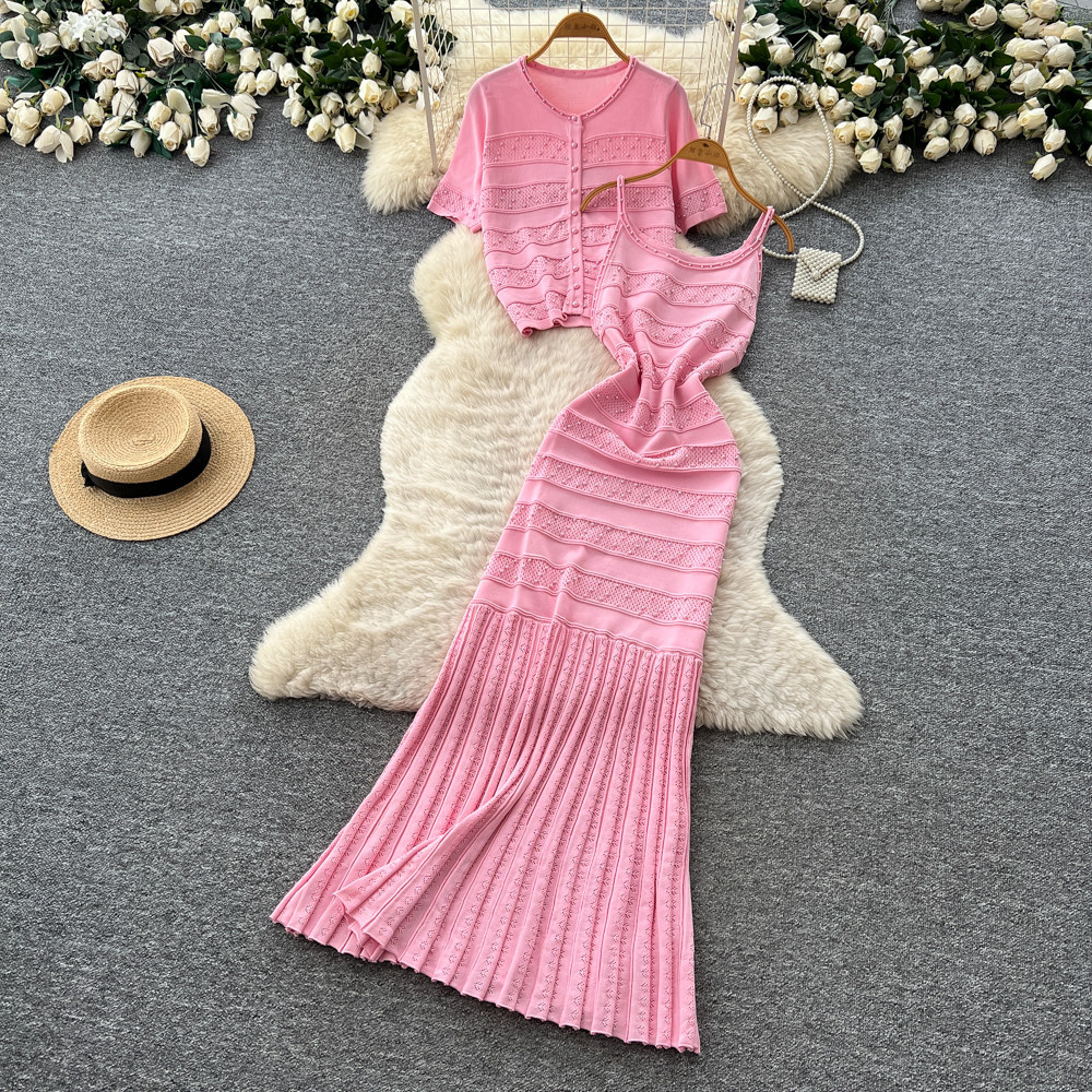 Women's Soft Pink Knit Two Piece Set Slim Fit Waist Cinching Fishtail Skirt Suit for Summer_ecoleips.com