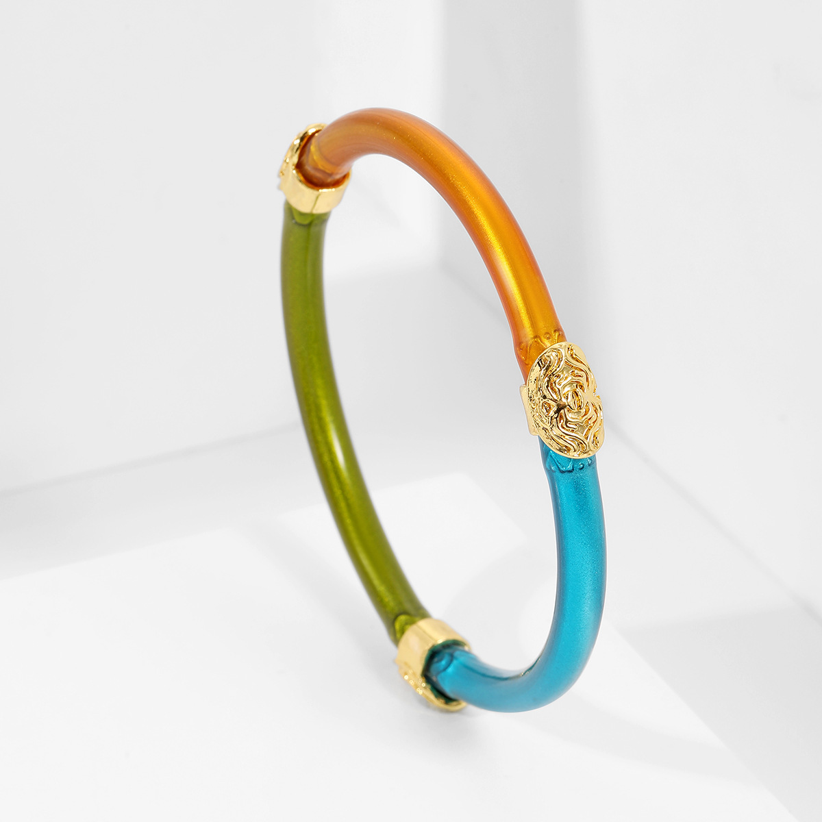 Alloy Material Color Block Pattern Lady Color Block Alloy Plating Women's Bangle