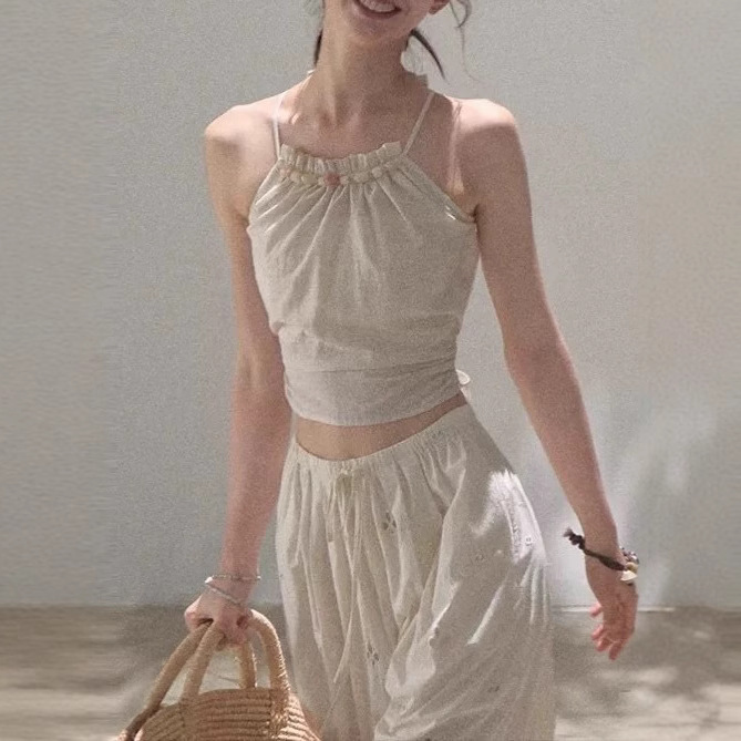 Oakmoo/ "Flowers in the Wind" Linen Slimming Look Elegant, Skin-Friendly and Soft Halterneck Lace-Up Beaded Suspender Top