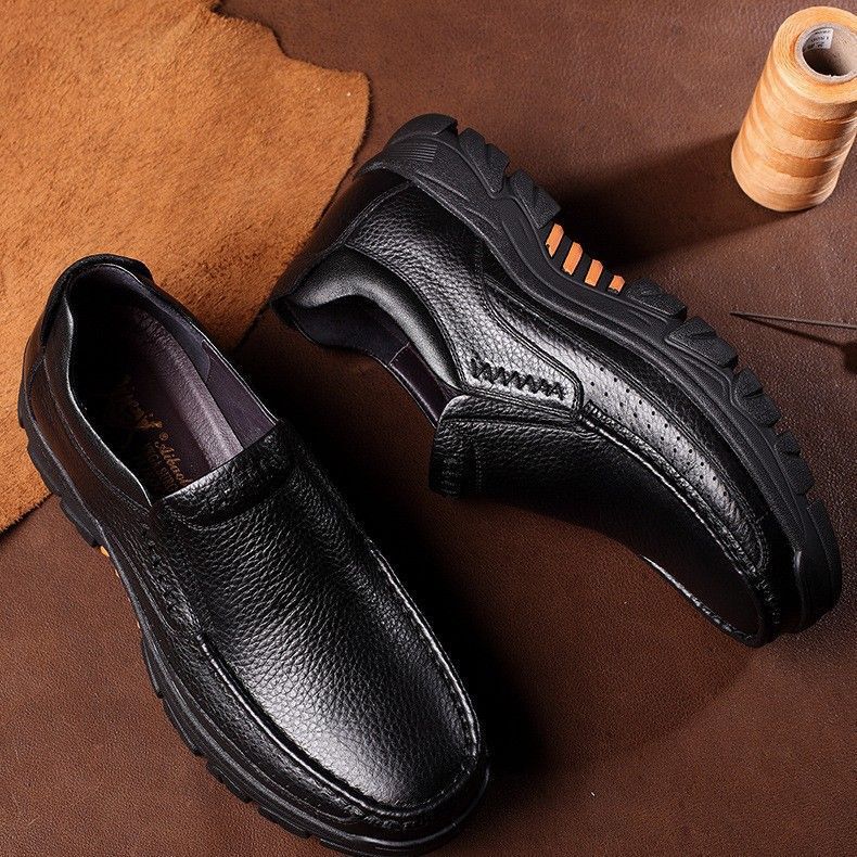 Cross-Border Factory Direct Sales Autumn New Genuine Leather Casual Business Leather Shoes for Men, Lightweight, Breathable, Non-Slip, Middle-Aged and Elderly People