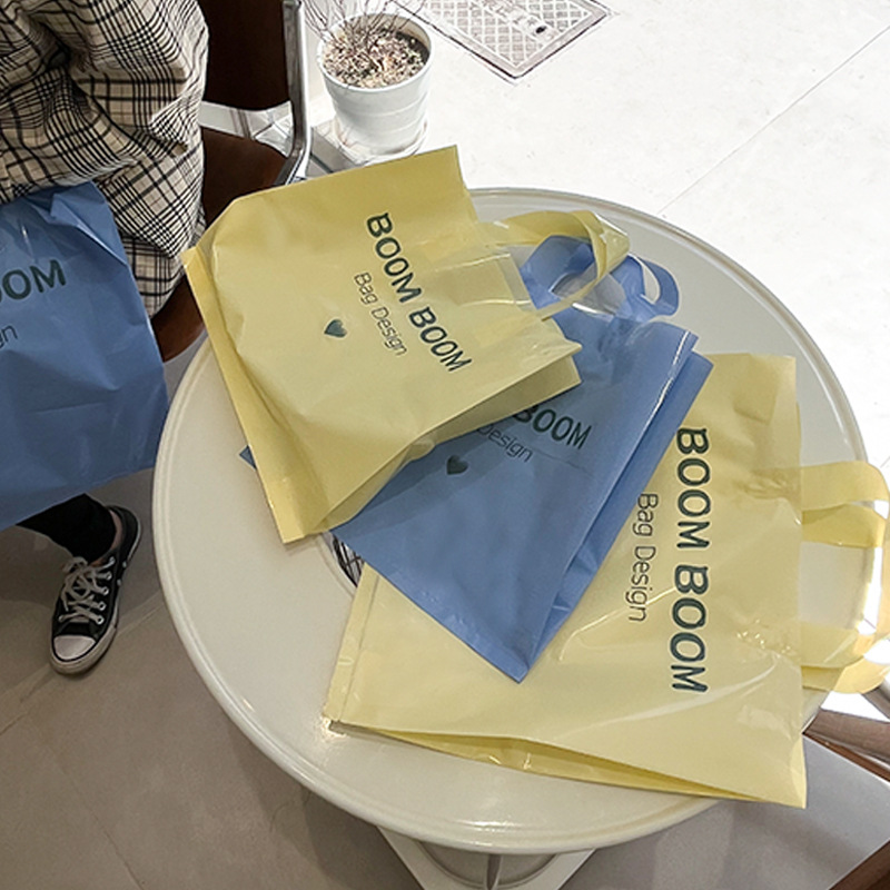 Clothing Store Handbags Wholesale Clothing Packaging Bags Plastic Bags Shopping Gift Bags Handbags Can Be Printed with Logo