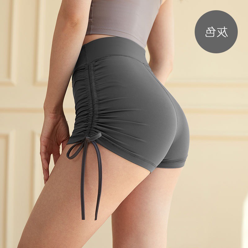 회색