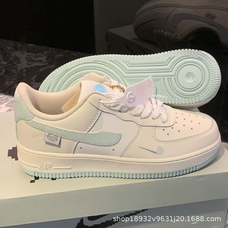 Putian Shoes Pure Original Af1 Air Force One Zoom Air Cushion Four Gold Hook Men's and Women's Sneakers Wheat Color Pure White Macaron