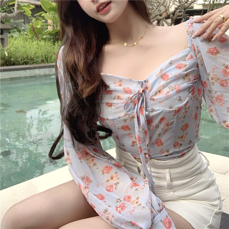 Women's Sweet Floral One-shoulder Shirt - Pink Color