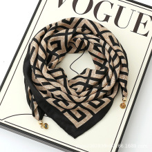 新款高级优雅简约网红风“小金球”磁吸扣丝棉保暖围巾小方巾围脖