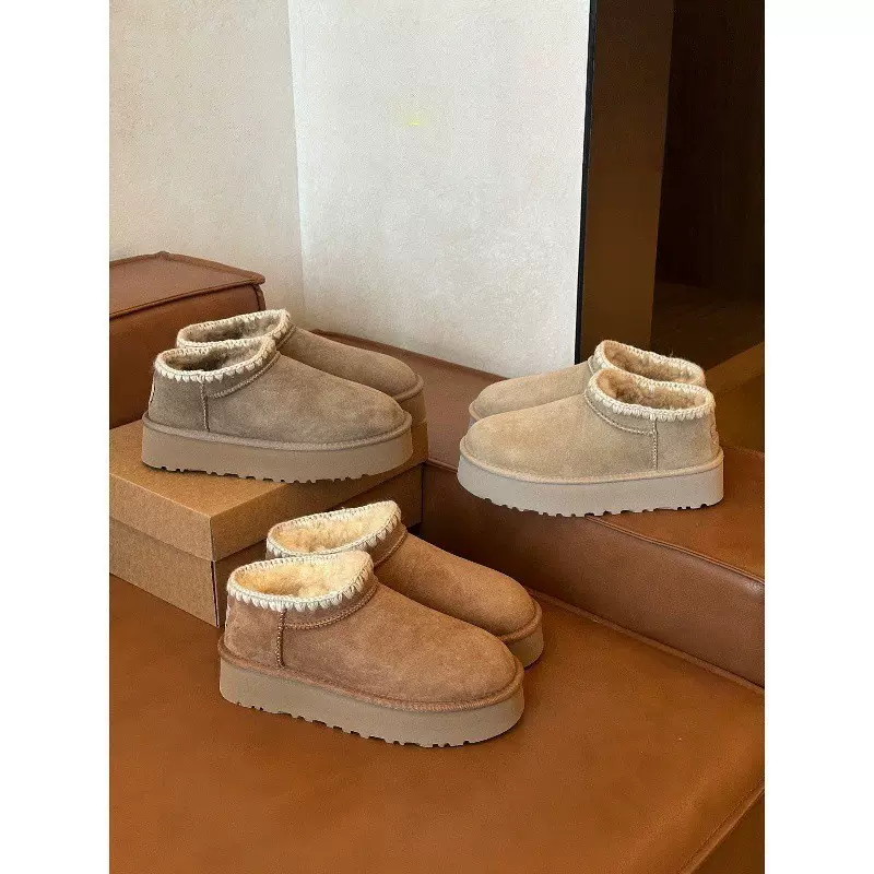 香港加厚雪地靴女2025秋冬新款皮毛一体短筒靴厚底东北棉鞋