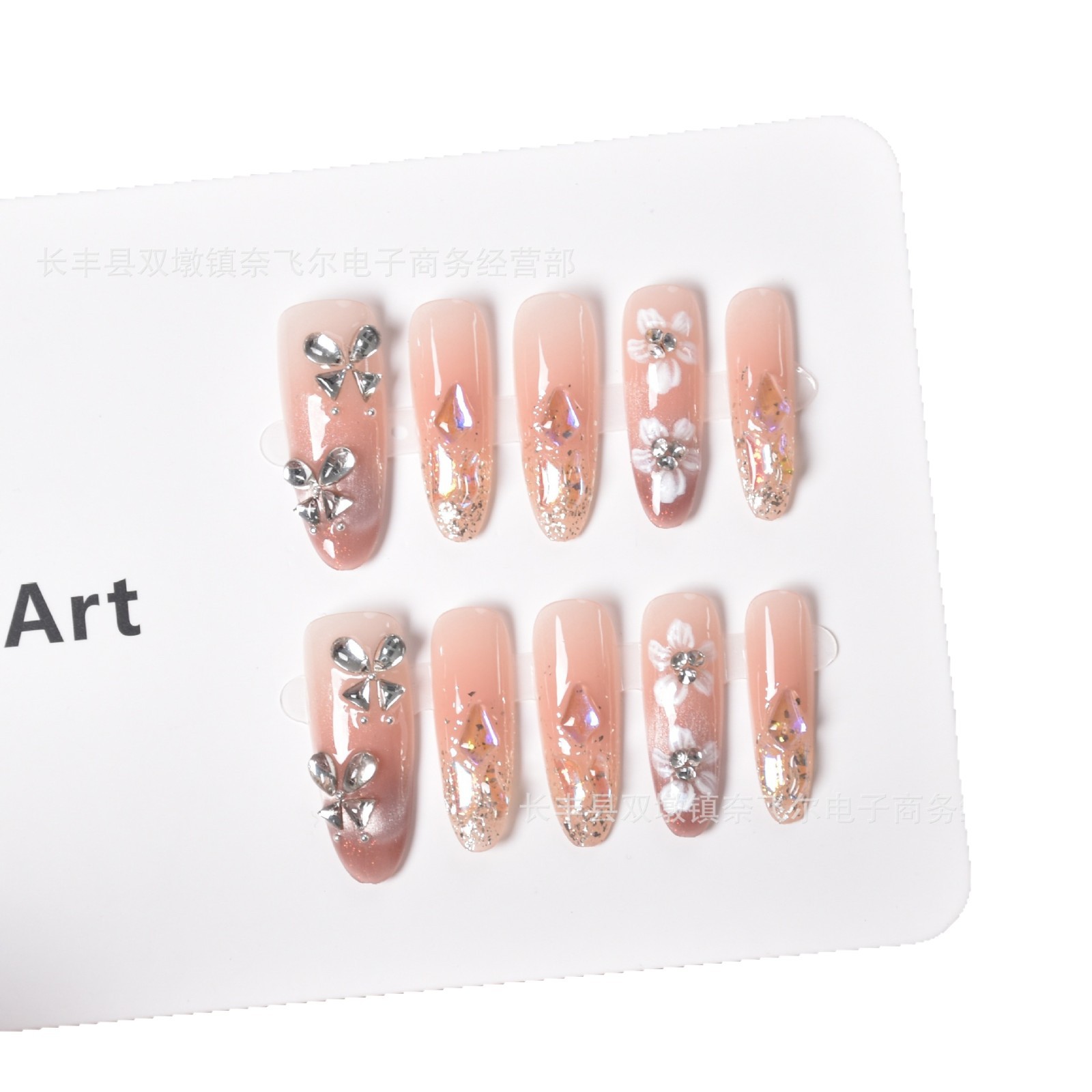 Manos portátiles hechos a mano Parche de uñas de longitud media Parche de uñas Parche de uñas portátil Parche de uñas estilo ins
