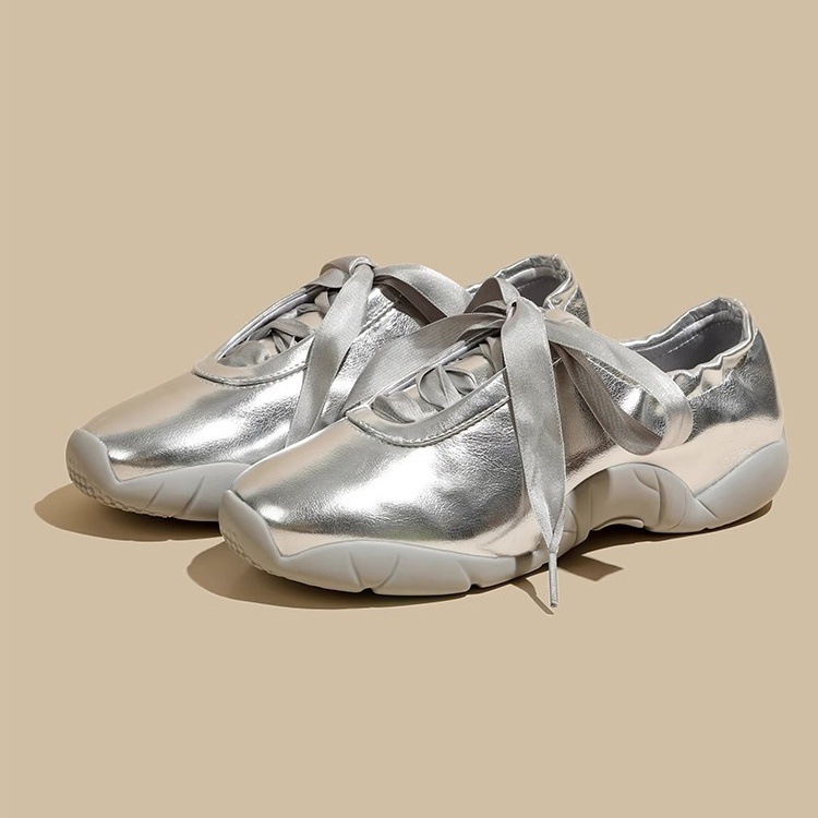 Scarpe da ballo argento da donna 2024 nuove scarpe da allenamento morali dal design di nicchia sottile e traspirante per lo sport e il tempo libero_voghion.com